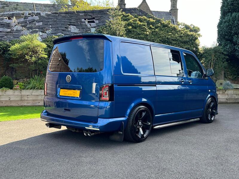 VOLKSWAGEN TRANSPORTER