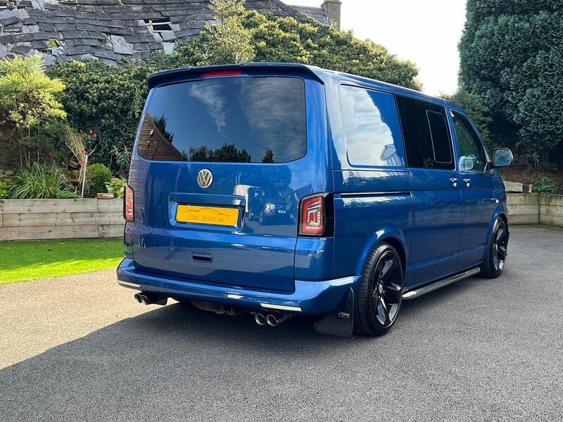 VOLKSWAGEN TRANSPORTER